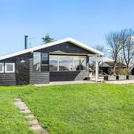 Holiday home Amazing In With Kitchen Snedsted